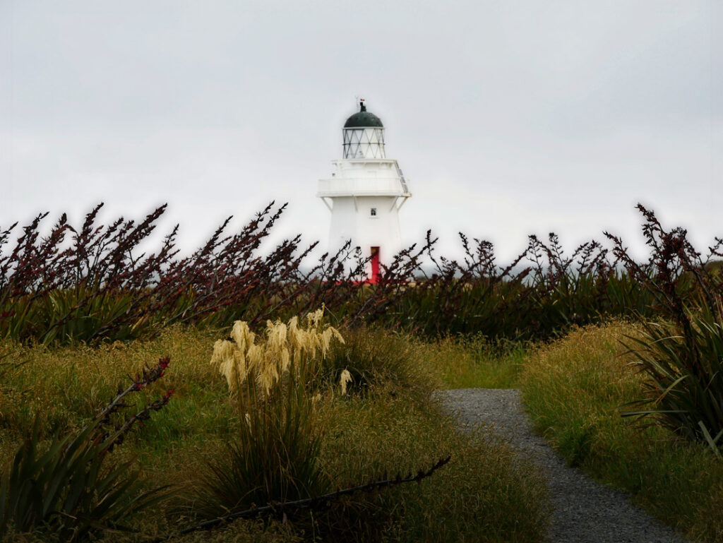Waipapa Point Lighthouse
in Southland New Zealand