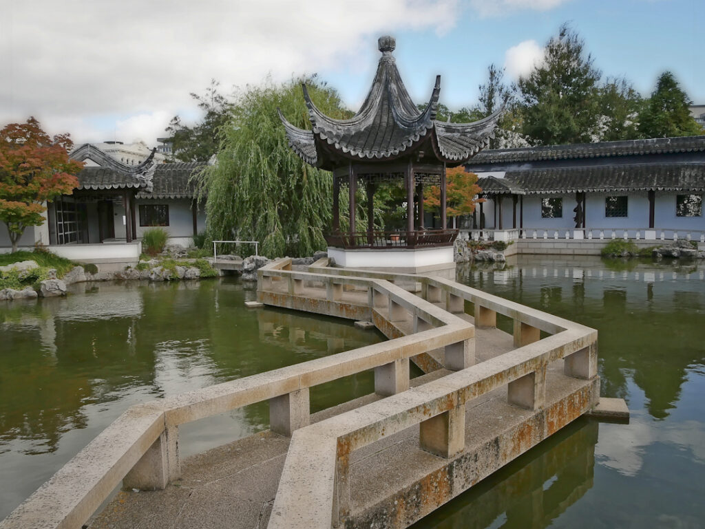 Dunedin Chinese Gardens